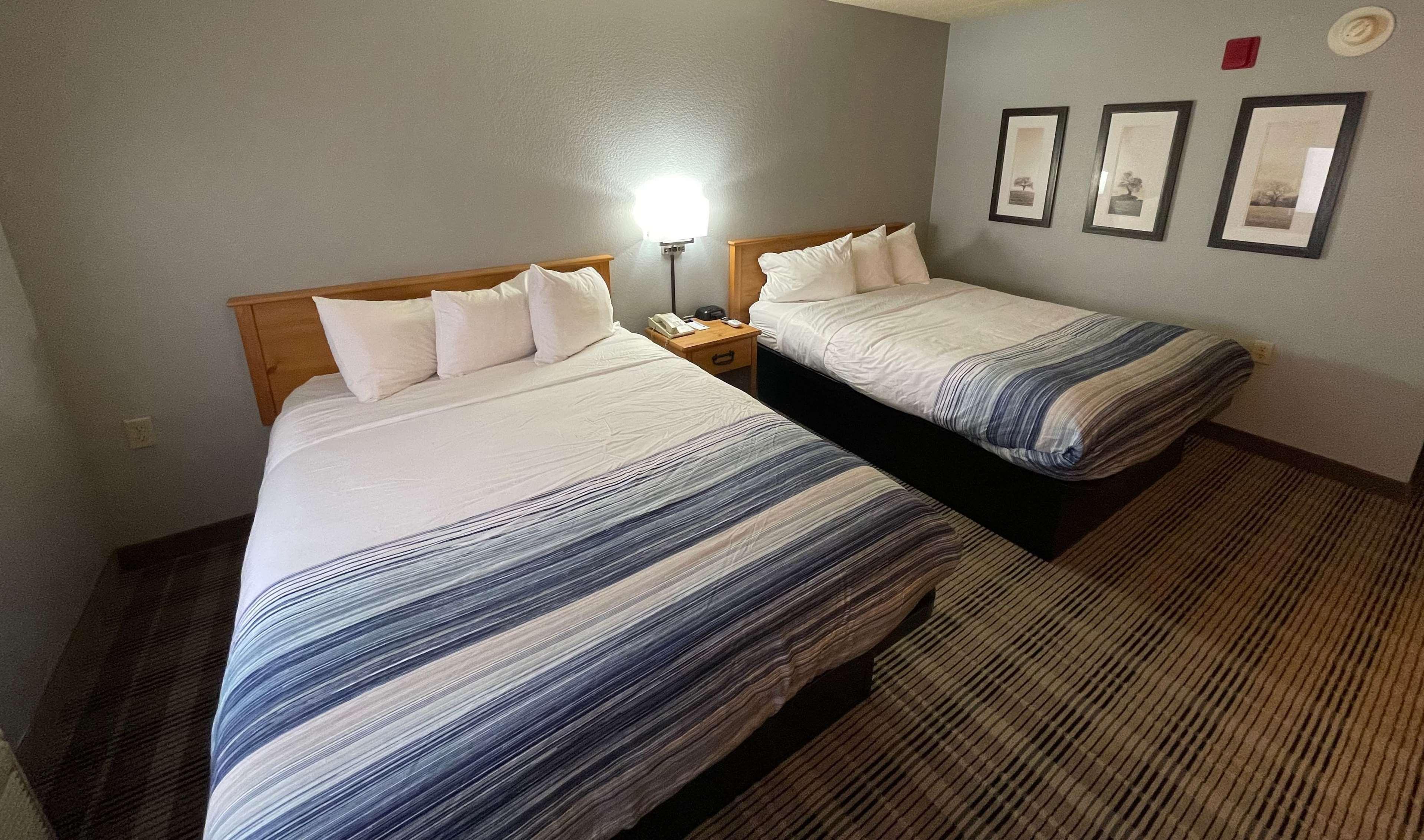 Americinn By Wyndham Sayre Экстерьер фото