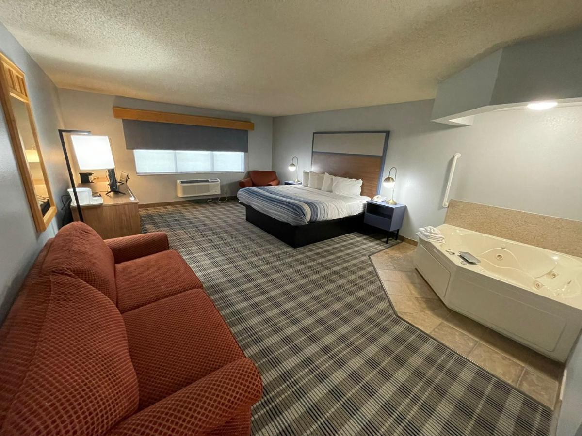Americinn By Wyndham Sayre Экстерьер фото